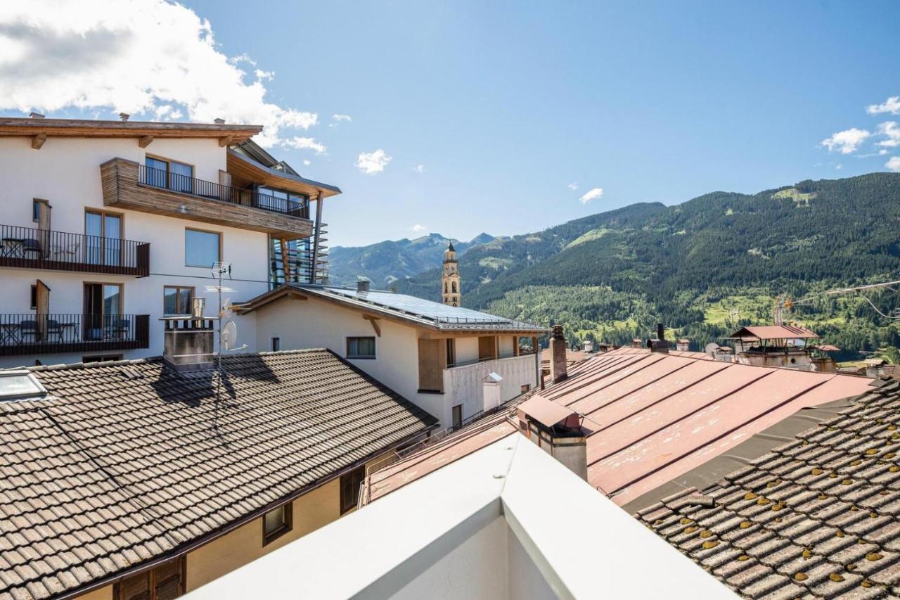 Casa Pare' B&B Teser im Fleimtal Exterior foto